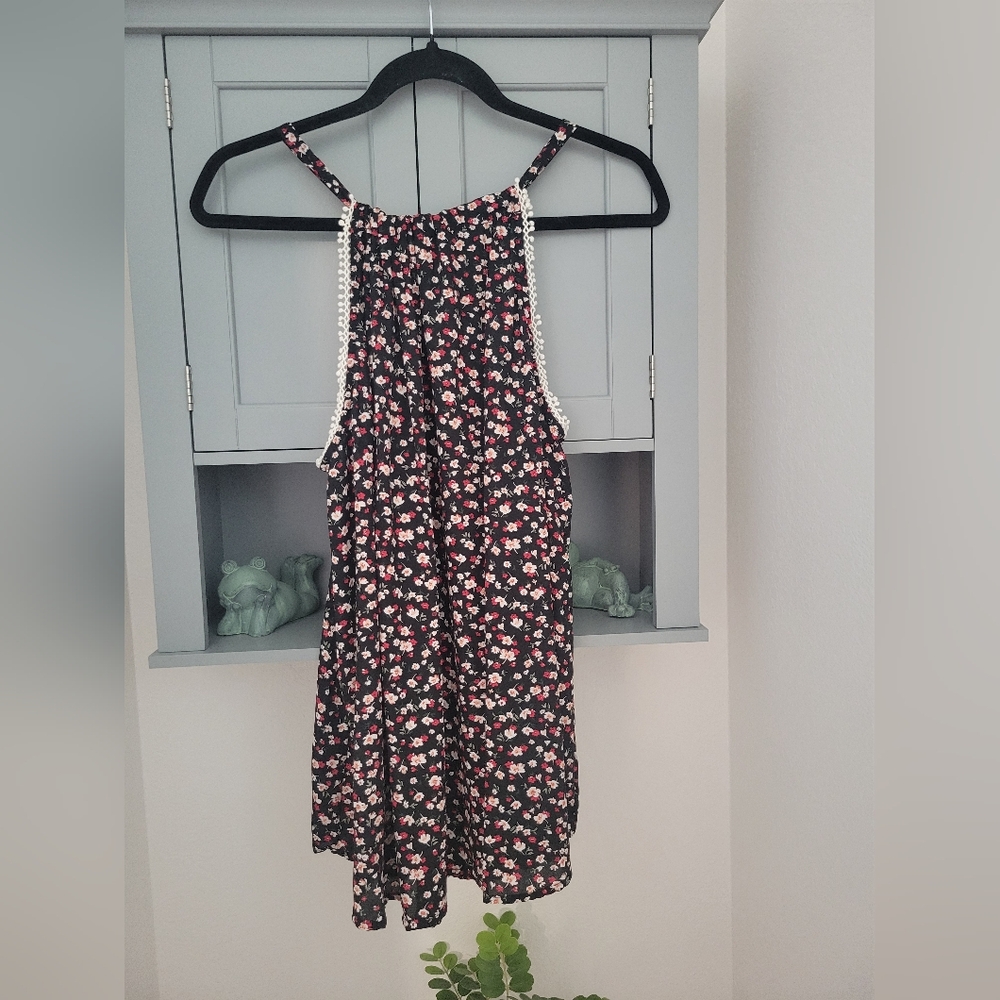 Floral Halter Flowy Tank Top Boho Spring Summer Vacation Size Medium - Picture 8 of 9